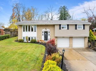 802 Redstone Dr, Allison Park, PA