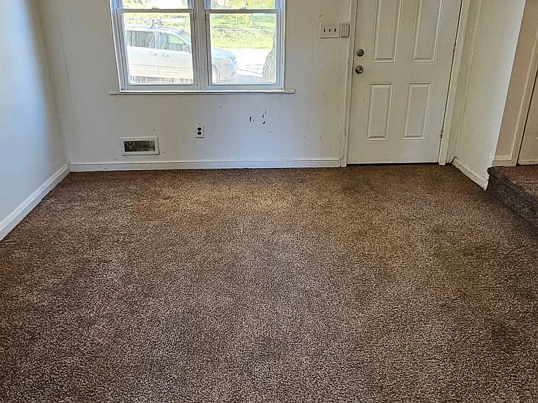 1005 Cameron Rd — Photo 18