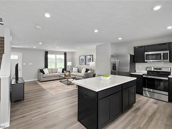 5th image of 732 Whisper Creek Ln