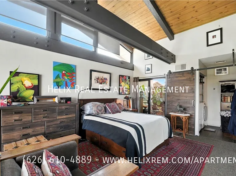 7322 Marina Pacifica Dr N — Photo 13