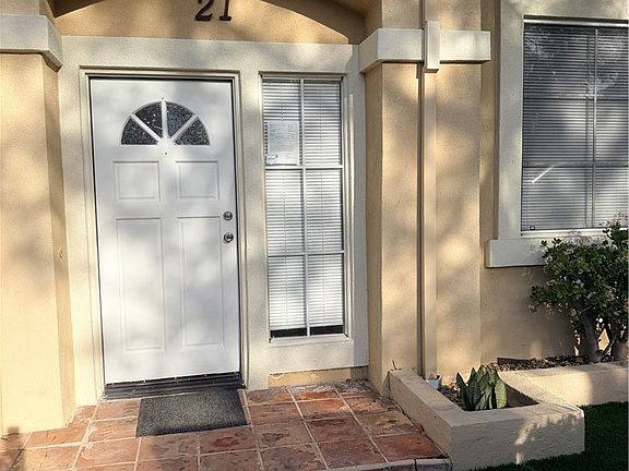 2nd image of 21 Front Row