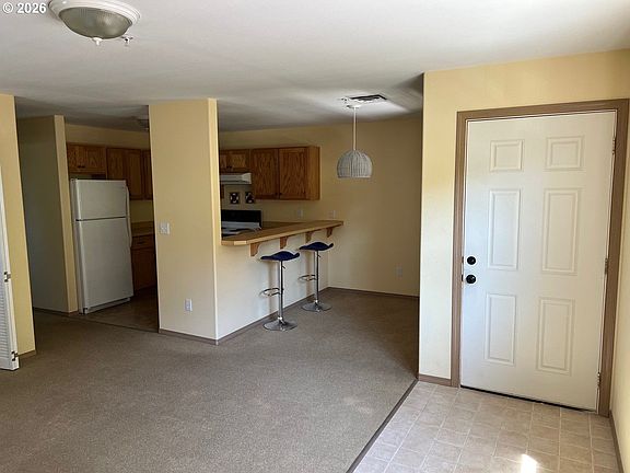 4th image of 420 Elk Creek Rd Unit 403