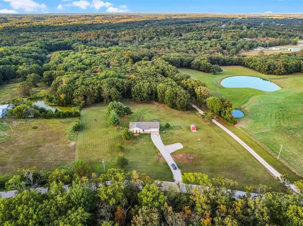 209 Anaconda School Rd, Saint Clair, MO 63077