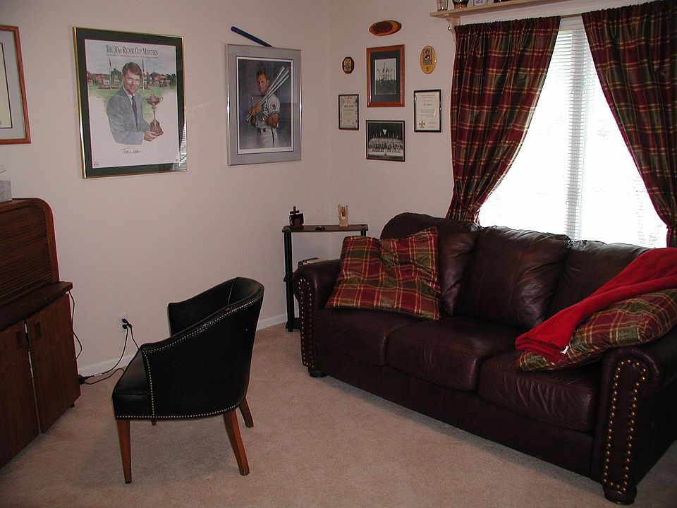 Upstairs Bedroom