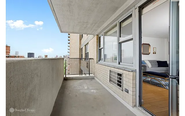 Rented by Douglas Elliman | media 21