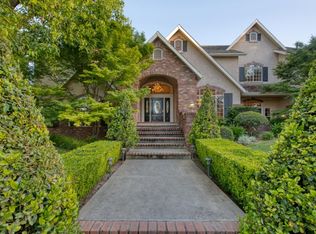 5107 E Lexington Ave, Clovis, CA 93619