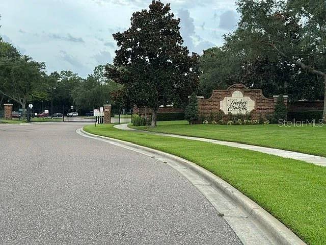 1470 Broken Oak Dr #27C — Photo 81