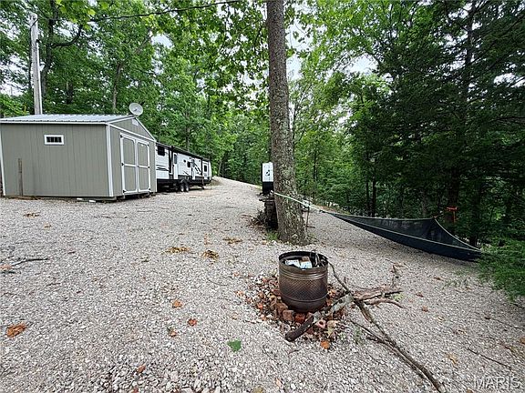 3rd image of 5150 Northview Dr