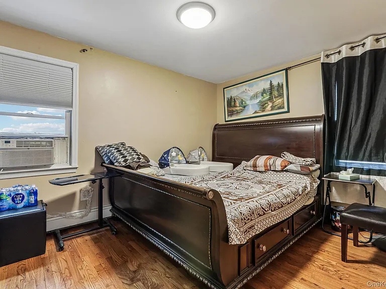 583 Bellevue Ave N #1 — Photo 13