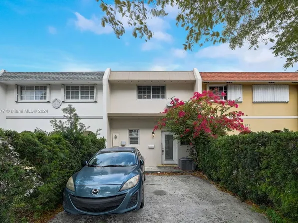 1875 W 72nd St, Hialeah, FL 33014