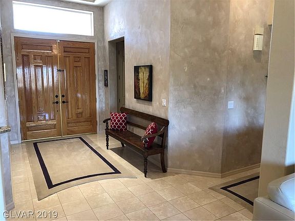 5th image of 3104 Darby Falls Dr