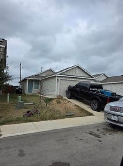 1st image of 13623 Arroyo Seco