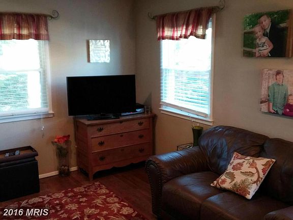 4th image of 14930 Ashdale Cir