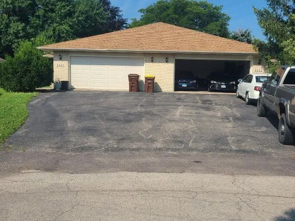 6005-6007 Boxwood Dr, Rockford, IL 61114