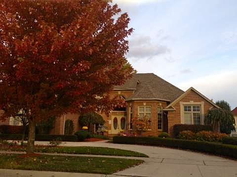 1st image of 49884 Golden Lake Dr