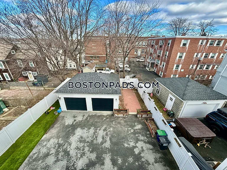 7 Webster St #1 — Photo 34