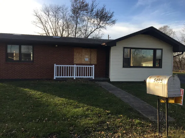 5495 Evans Rd, Clinton, IL 61727