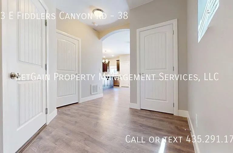 173 E Fiddlers Canyon Rd #38 — Photo 8