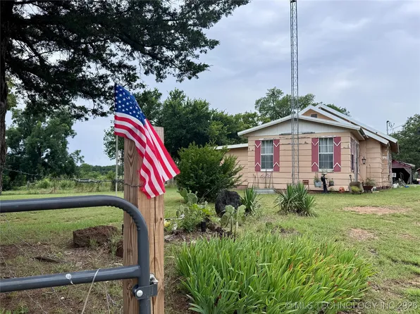 3695 No Man Rd, Healdton, OK 73438