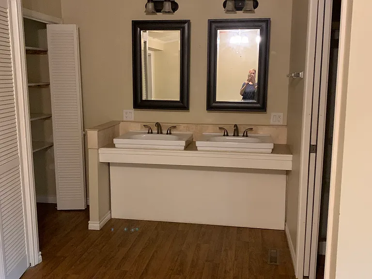 Stonewood Dr — Photo 12