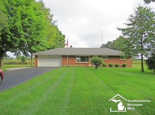 15830 Ida Center Rd, Petersburg, MI 49270