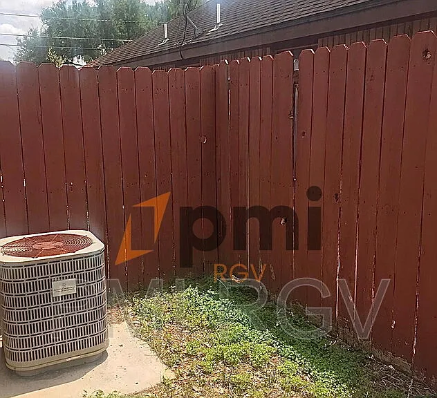 1105 S Palm Dr #4 — Photo 7