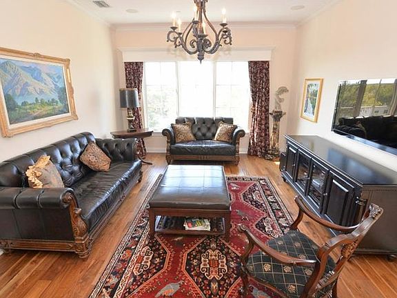 2nd image of 100 S Virginia Ave Unit 403
