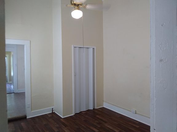 4th image of 524 Washington Ave