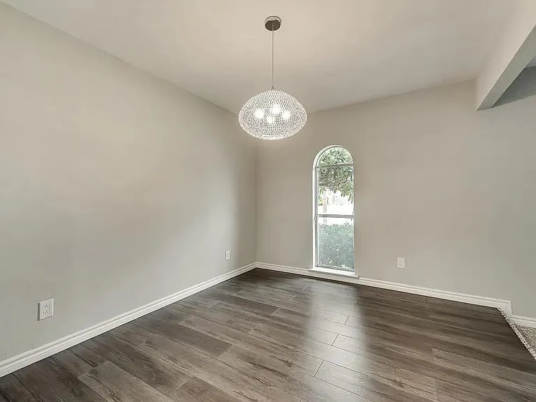 5806 Everglade Rd — Photo 6