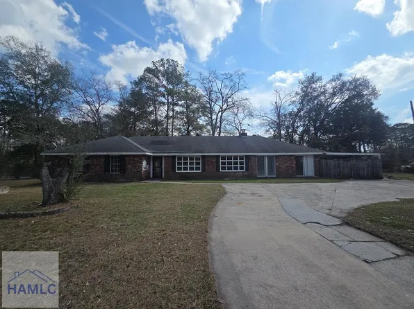 602 Georgia Ave, Hinesville, GA 31313