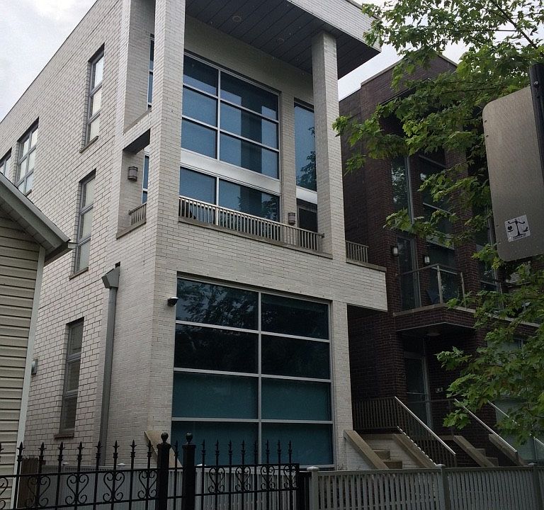 1st image of 1711 N Rockwell St #1