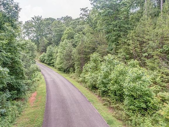 4th image of 626 Cove Lake Dr