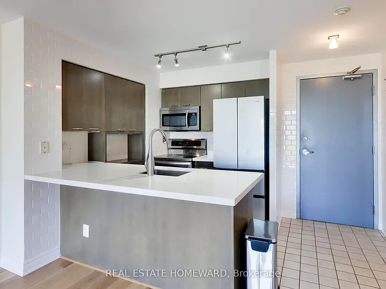 255 Richmond St E #Penthouse 10 — Photo 5