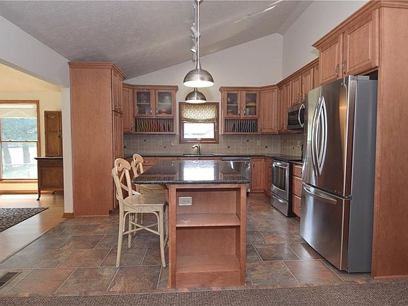 2nd image of 3616 Wild Ivy Dr