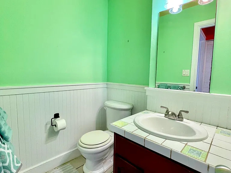 91 Two Clairmont Ave — Photo 13