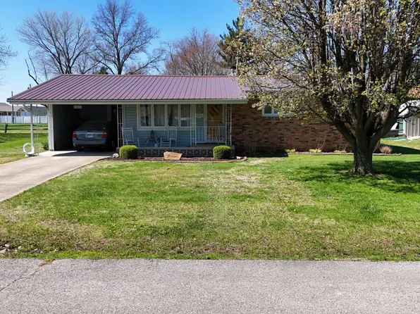 503 NW 12th St, Fairfield, IL 62837