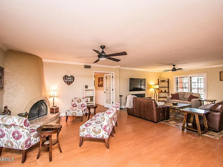 6830 E Wethersfield Rd — Photo 4