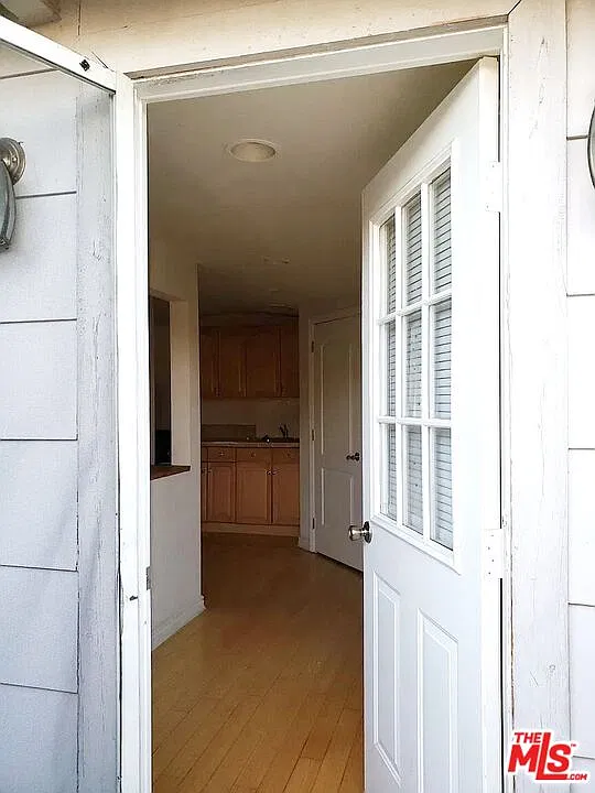 Studio, 450 sqft, $1,650 — Photo 1