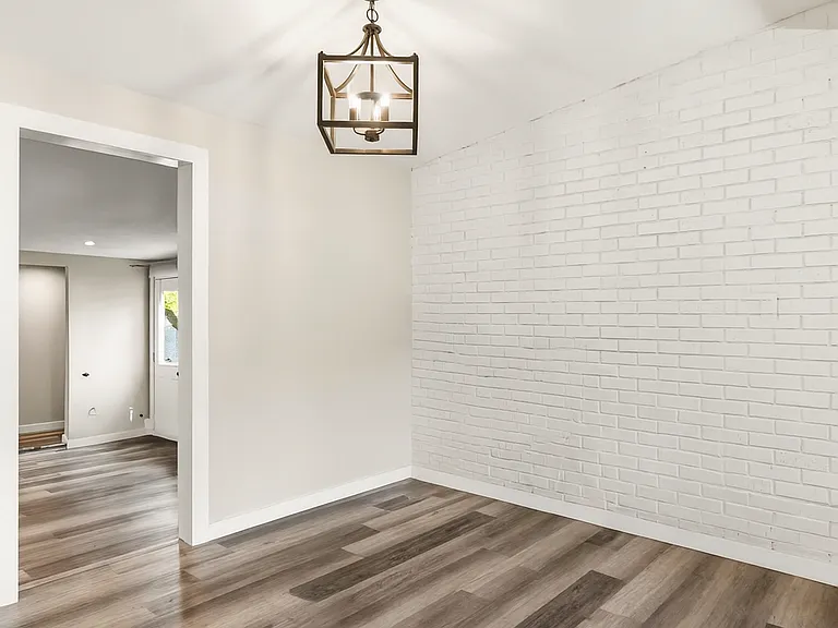 413 Chestnut St — Photo 11