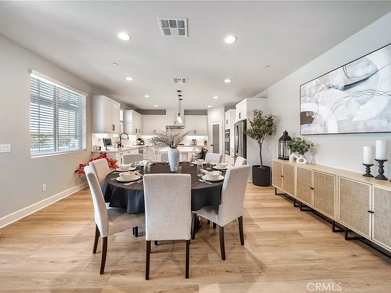 58260 Aragon Way — Photo 10