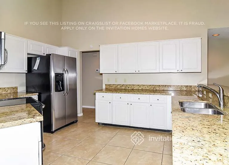 5215 NW 51st Ct — Photo 5