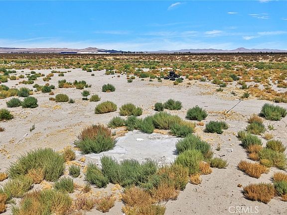 5th image of 3050 Yucca Rd