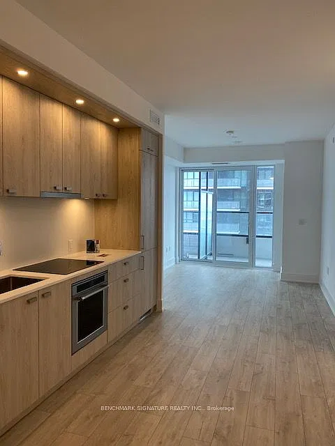 1 bed, $2,100 — Photo 2