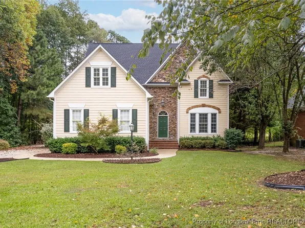 6080 Iverleigh Cir, Fayetteville, NC 28311