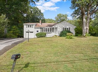 118 Ken Ct, Stamford, CT 06905