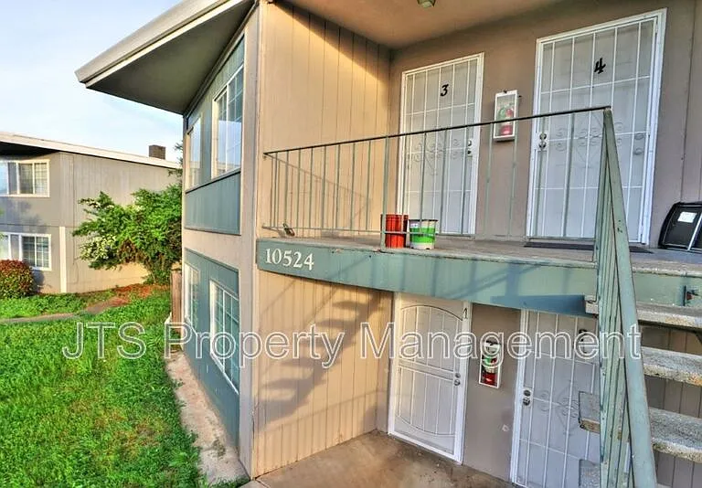 10524 Croetto Way #3 — Photo 3