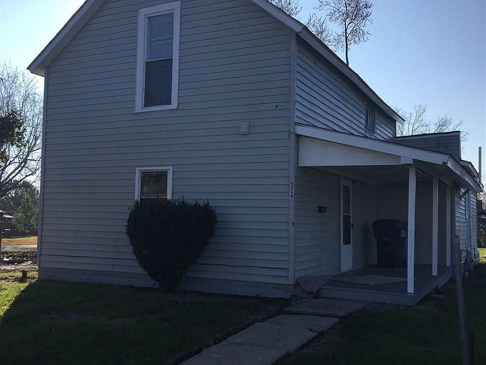 1st image of 324 E Green St