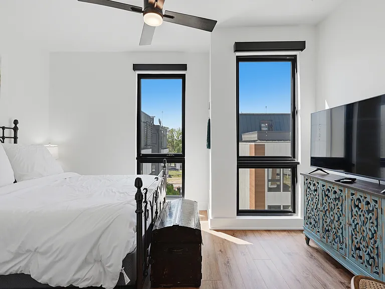 512 Gordon St — Photo 17