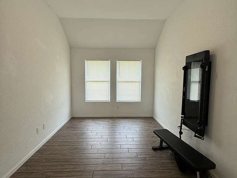 5907 Corsicana Cv — Photo 5