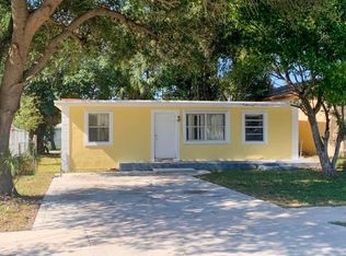 2335 Raleigh St, Hollywood, FL 33020